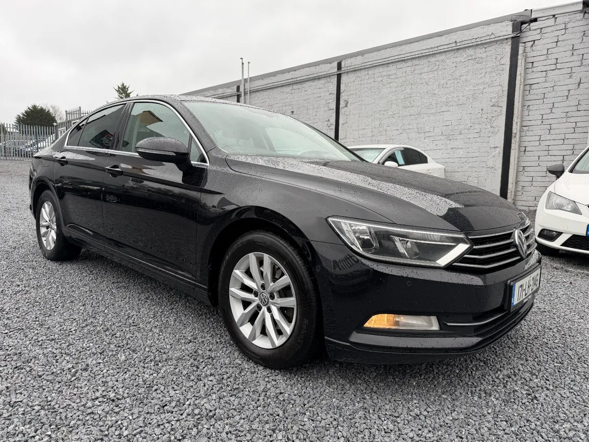 2017 (171) Volkswagen Passat CL 1.6 TDI 120HP - Image 1