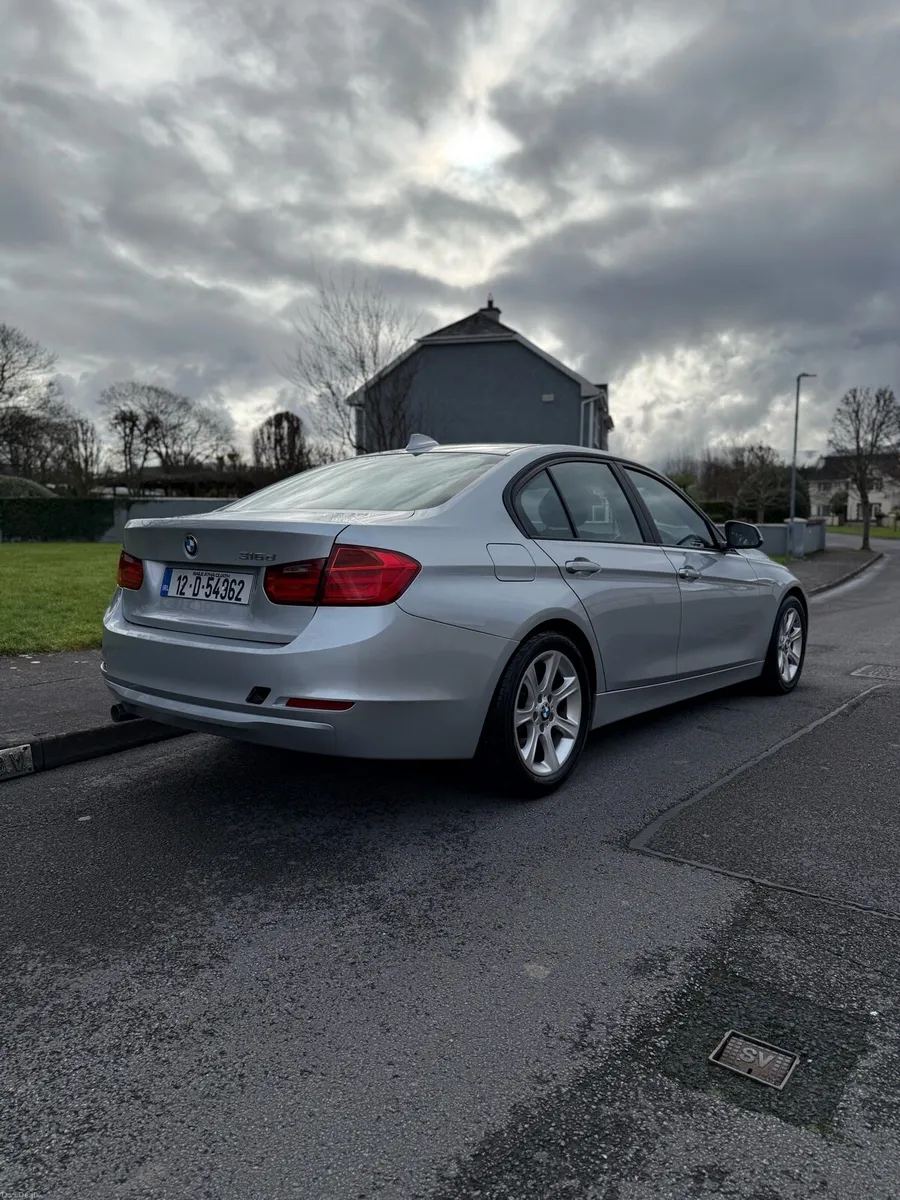 2012 316D FRESH NCT 03-27 - Image 4