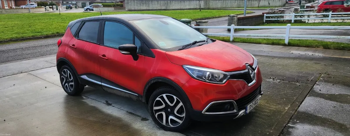 Renault Captur 2017 Low miles High Spec! - Image 1