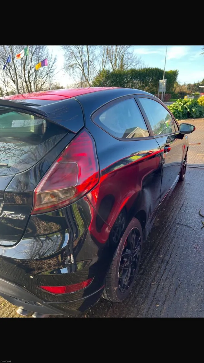 Ford Fiesta - Image 2