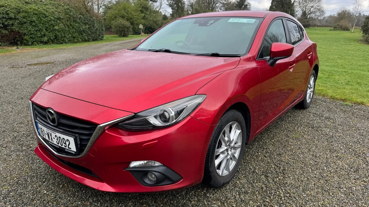 Mazda 3 2.2 diesel Exec Nav NCT Feb 2028 - Image 3
