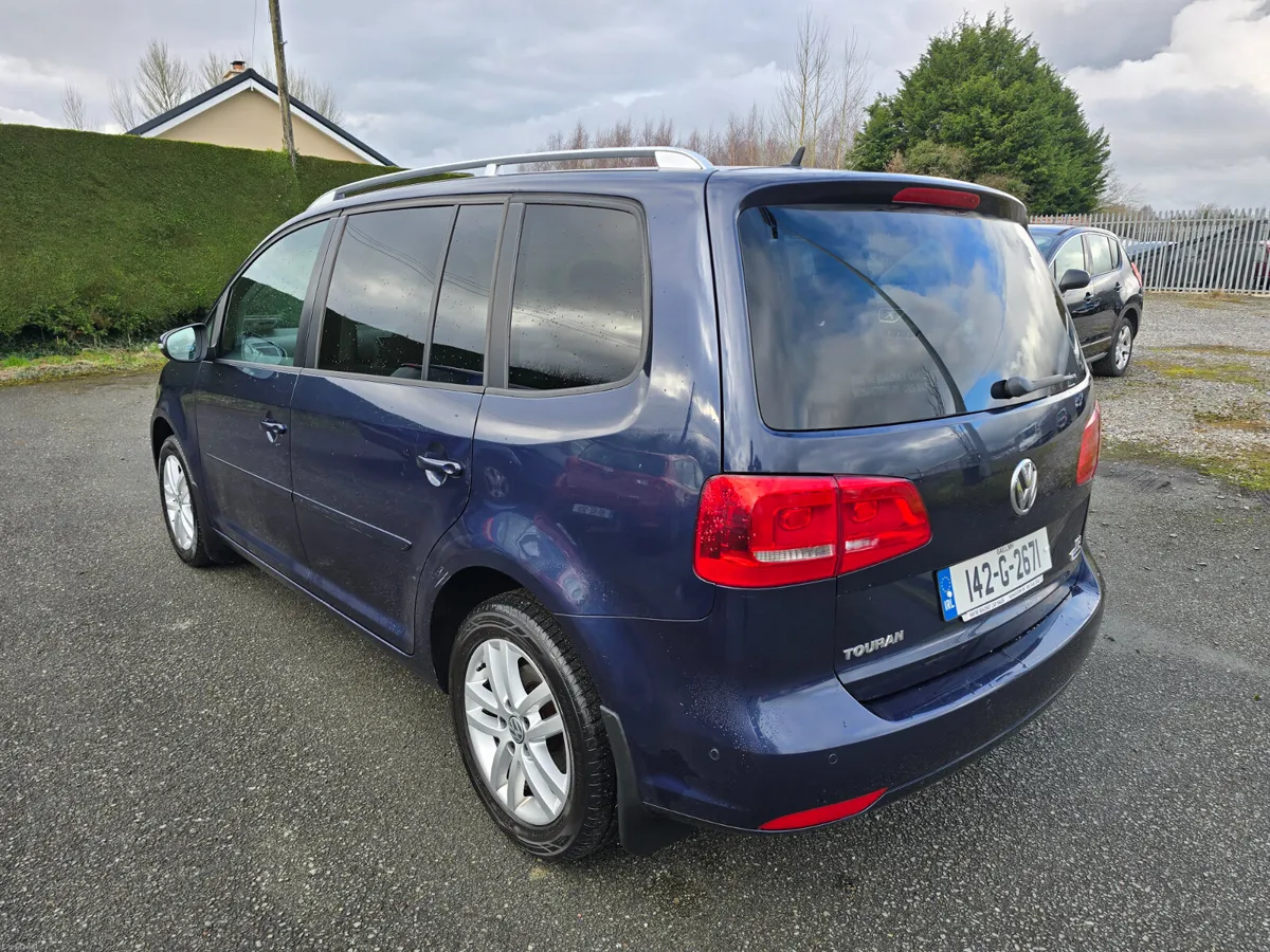 142 Vw Touran 1.6 Tdi 7 Seater - Image 3
