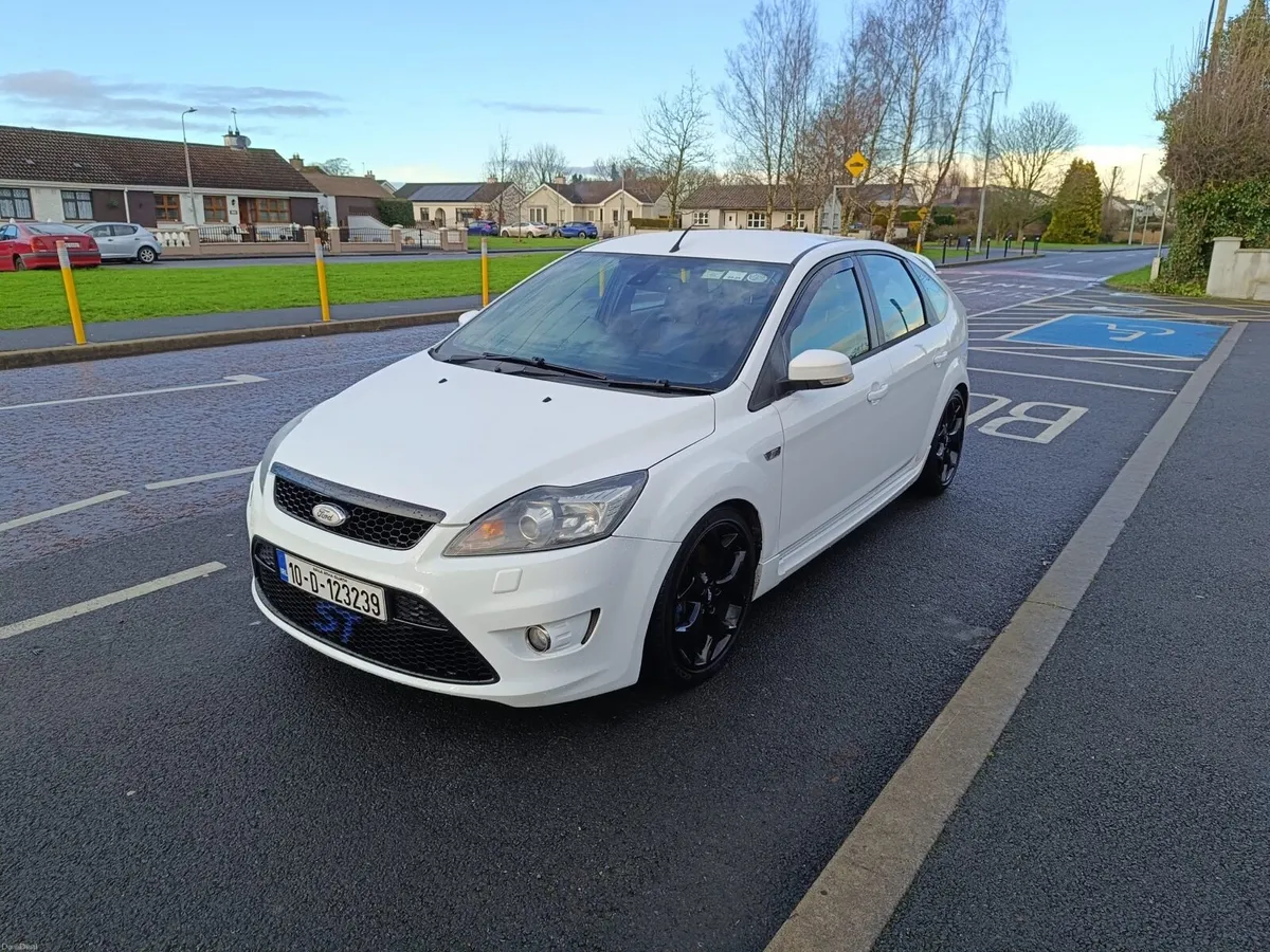 Ford Focus ST 225 - Image 1