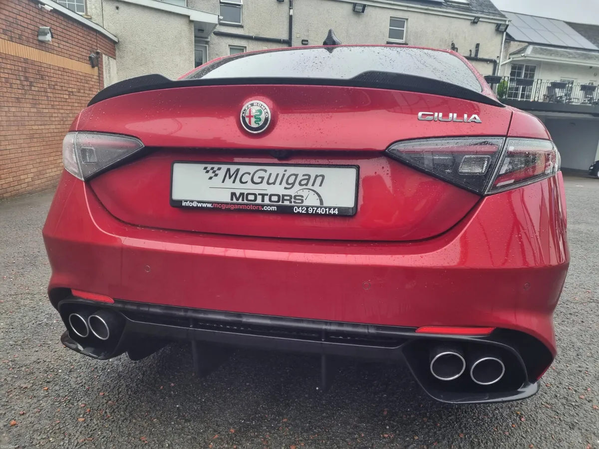 Alfa Romeo Giulia Quadrifoglio 2.9 BiTurbo - Image 6