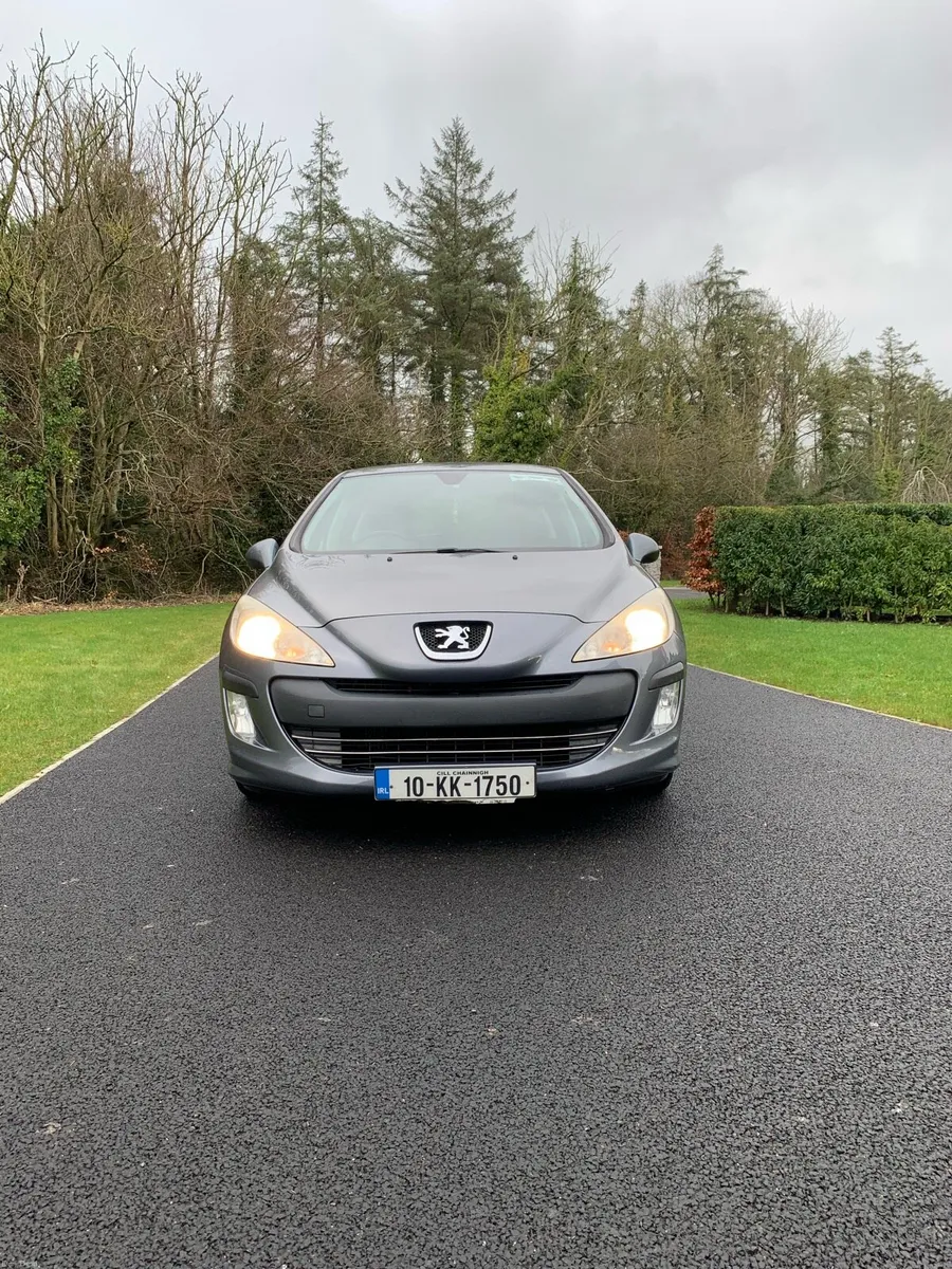 2010 Peugeot 308 - Image 2