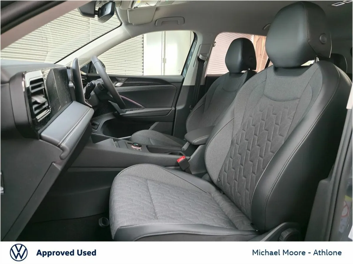 Volkswagen Tiguan TIGUAN ED75 2.0TDI DSG 150BHP - Image 4