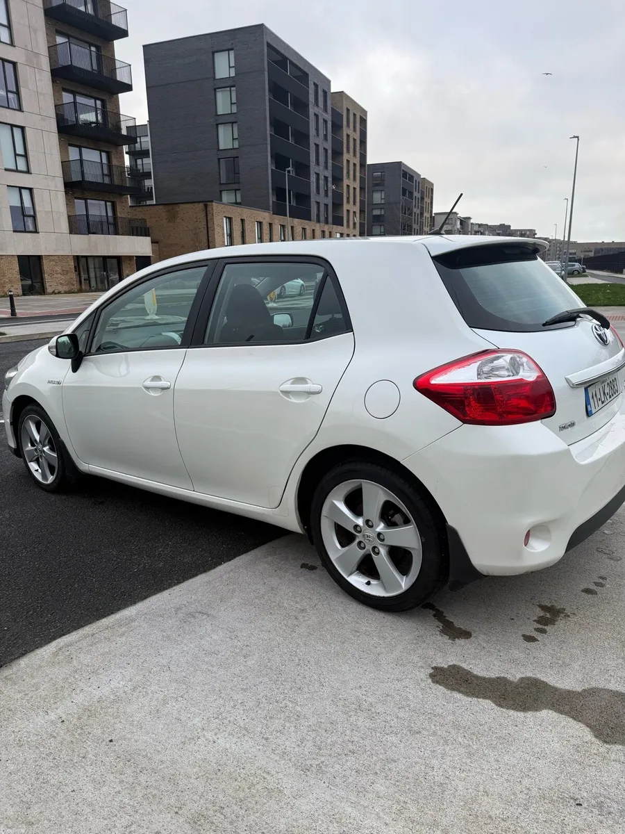 Toyota Auris 1.8 hybrid auto Nct 1/27 Tax 2/26 - Image 4