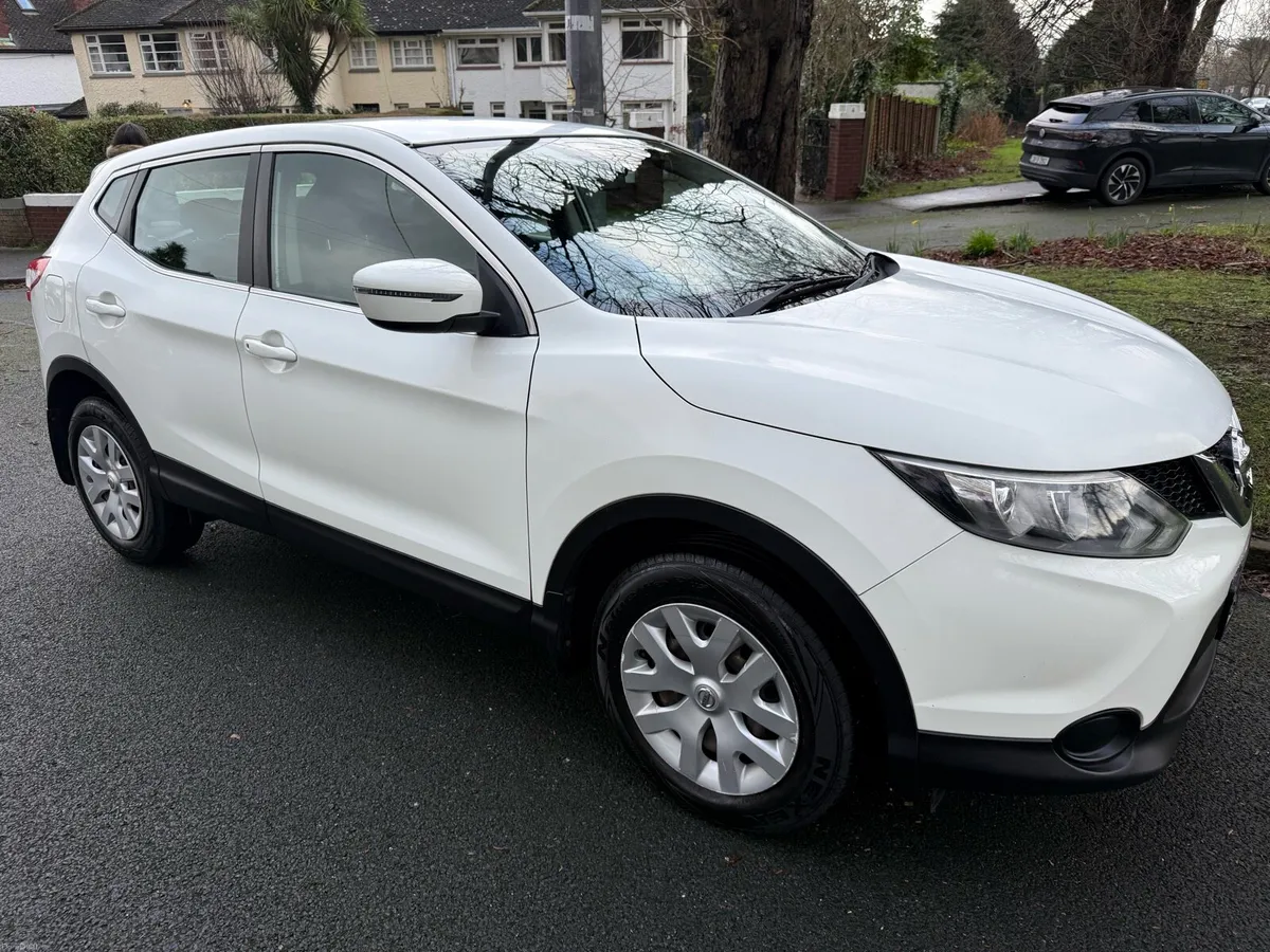 2015 Nissan Qashqai NCT 02/27 - Image 1