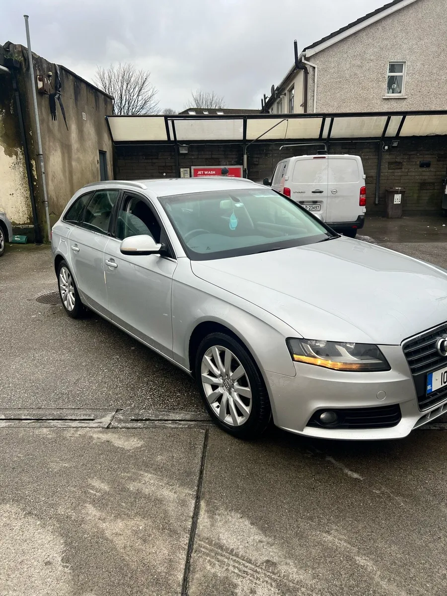 Audi A4 Estate Automatic NCT 08/26 - Image 2