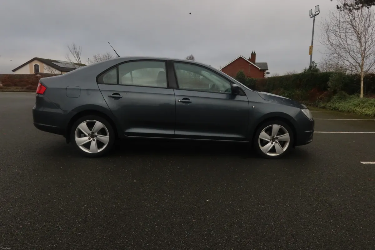 🌟 FINAL PRICE DROP SEAT TOLEDO🌟 - Image 1