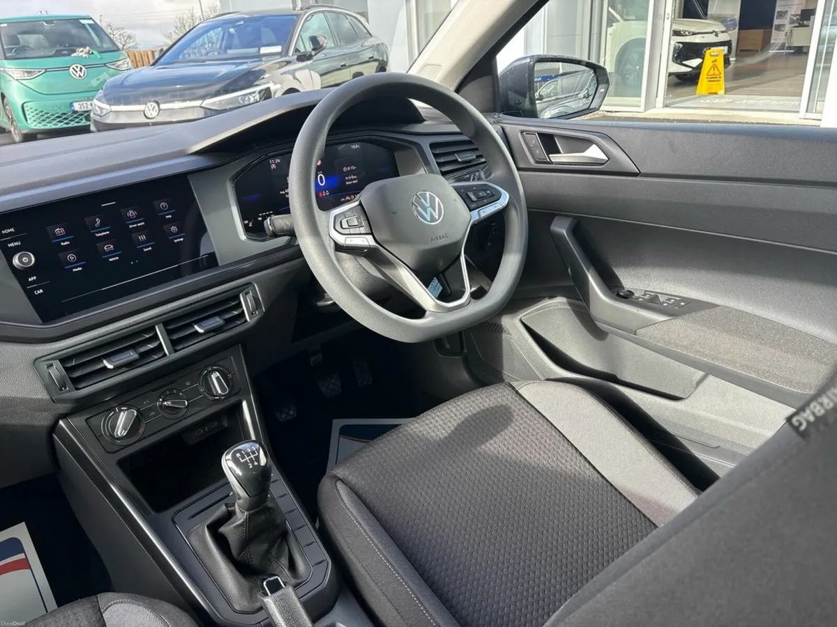 Volkswagen Polo 1.0 MPI 80HP M5F - Image 2