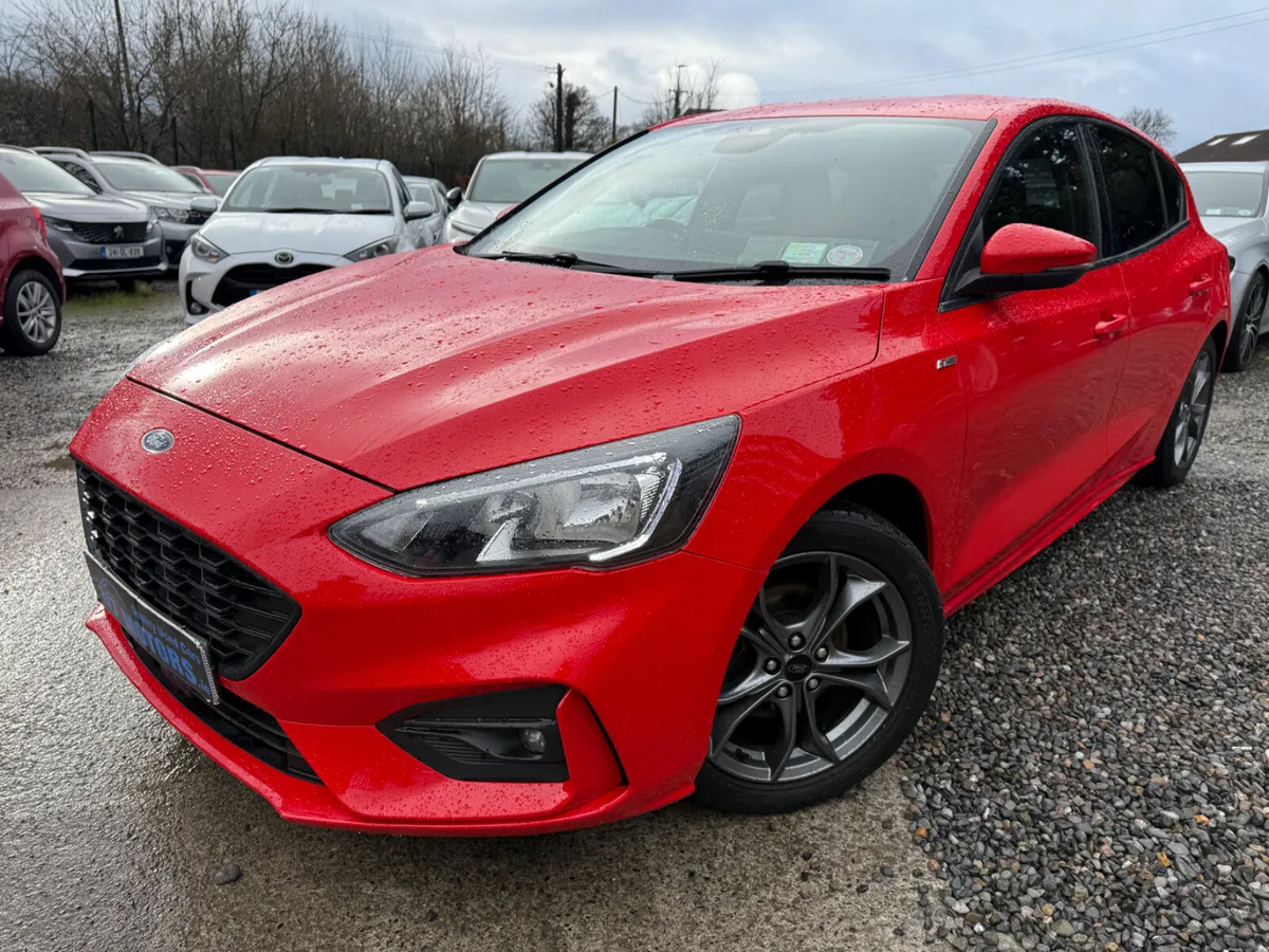 2019 Ford Focus 1.5 ST-LINE - Image 2