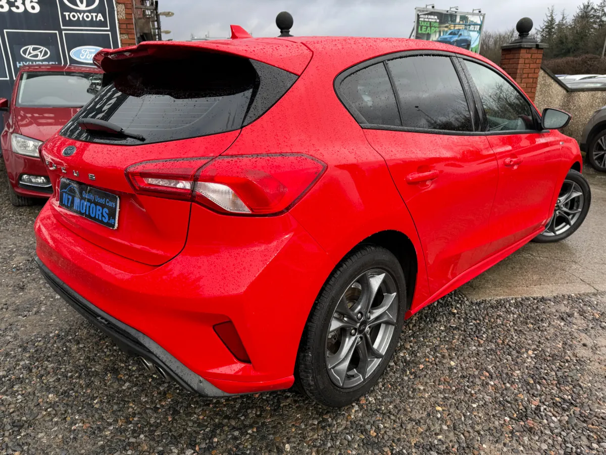 2019 Ford Focus 1.5 ST-LINE - Image 4