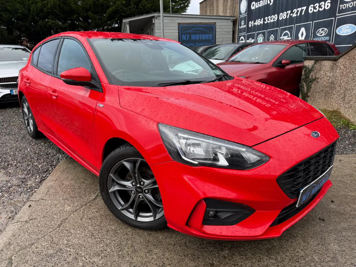 2019 Ford Focus 1.5 ST-LINE - Image 1