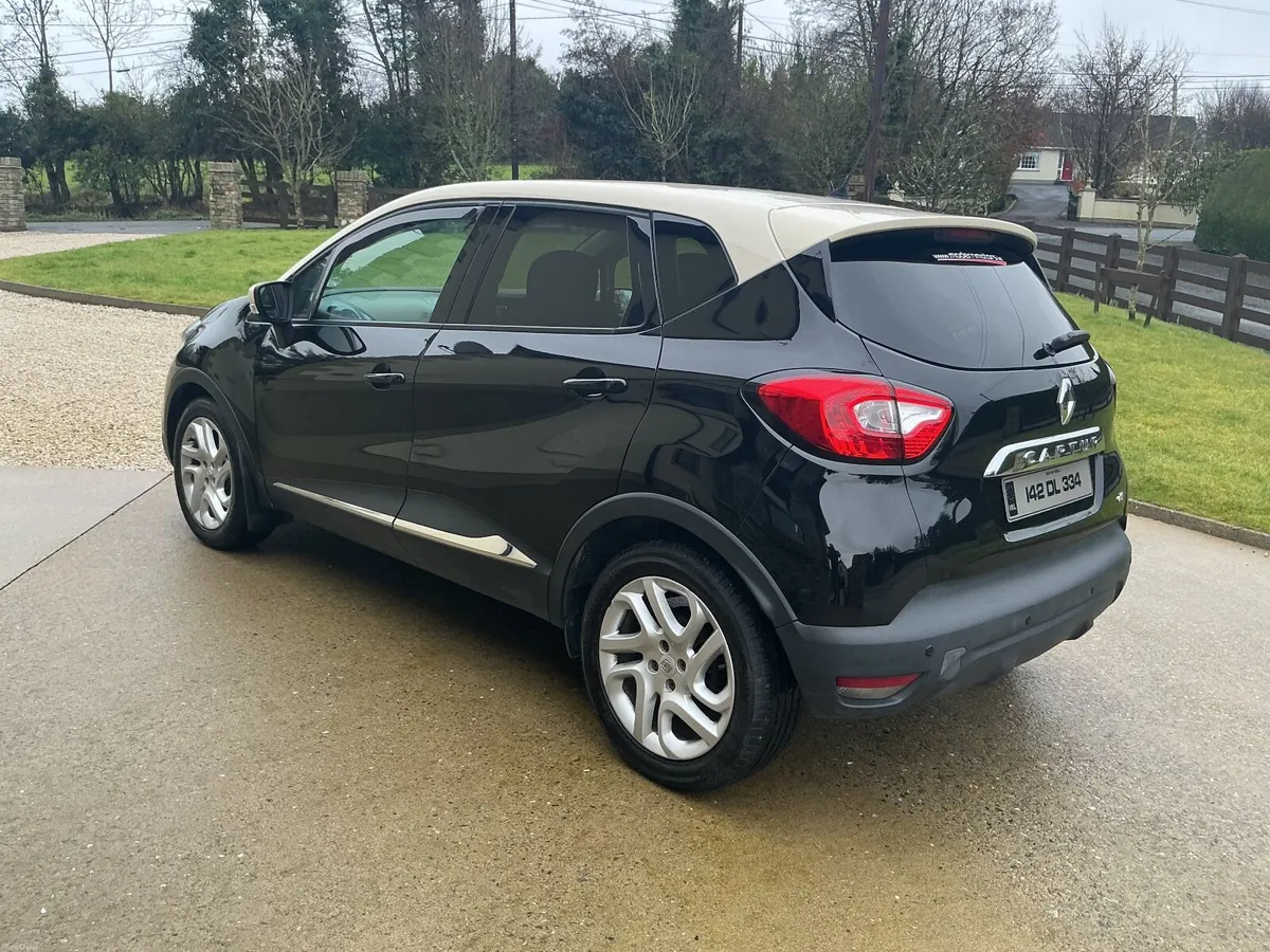 Renault Captur 2014 - Image 2