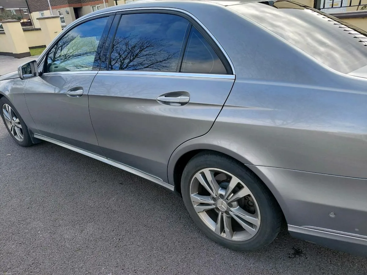 Mercedes e220 CDIi BE SE AUTO - Image 2
