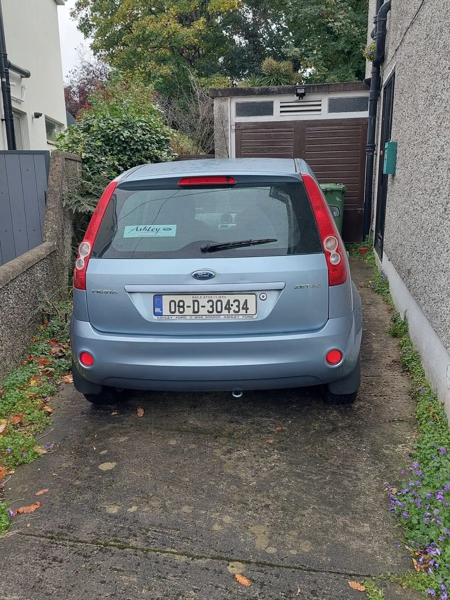 Ford Fiesta 2008 - Image 2