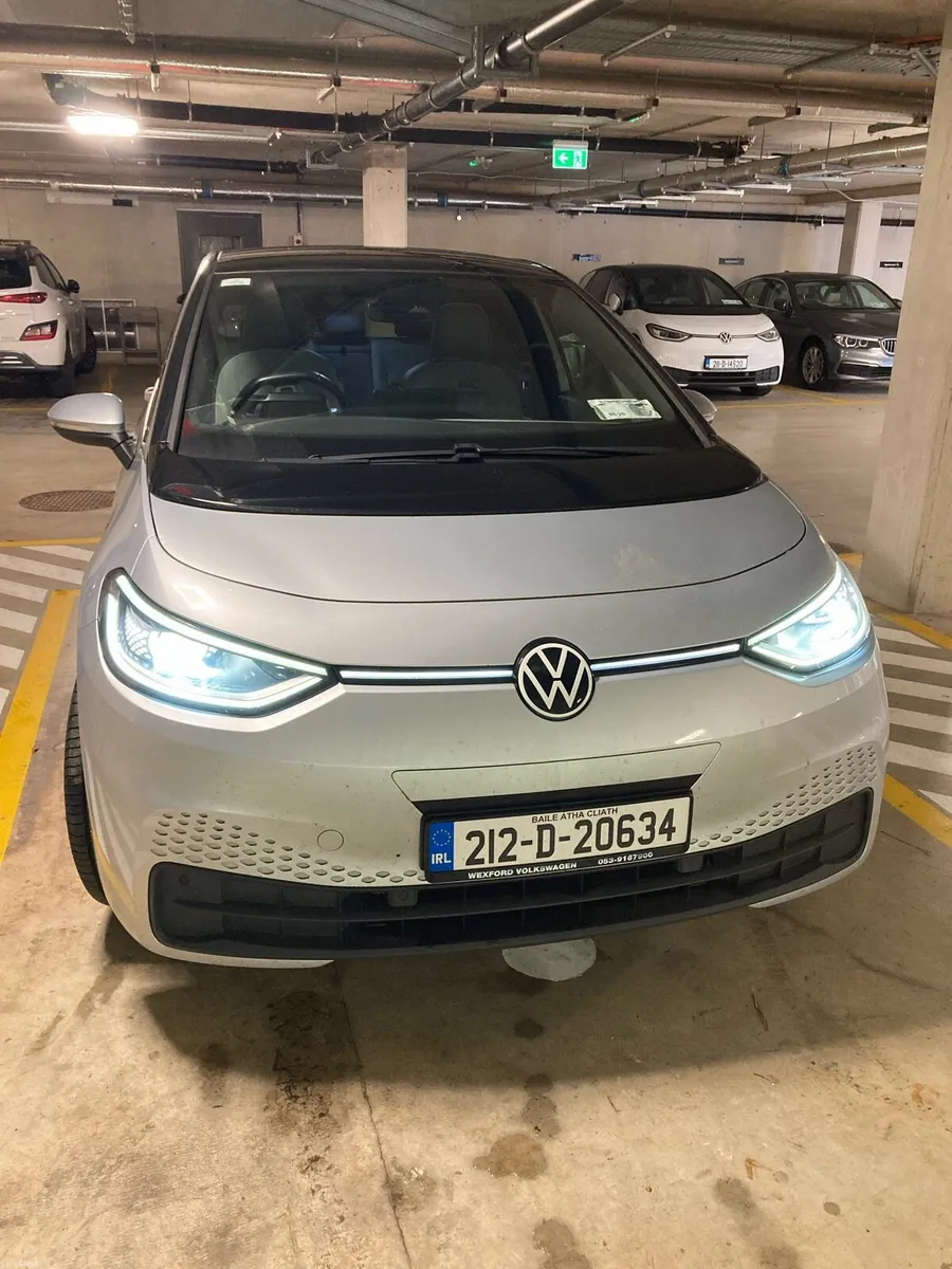 Volkswagen ID 3 - Image 1