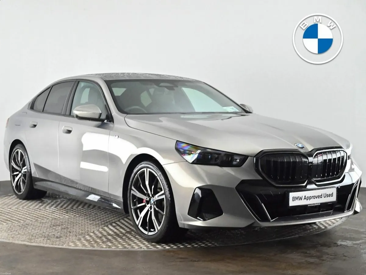 BMW 5-Series 520i M Sport Pro Saloon - Image 1