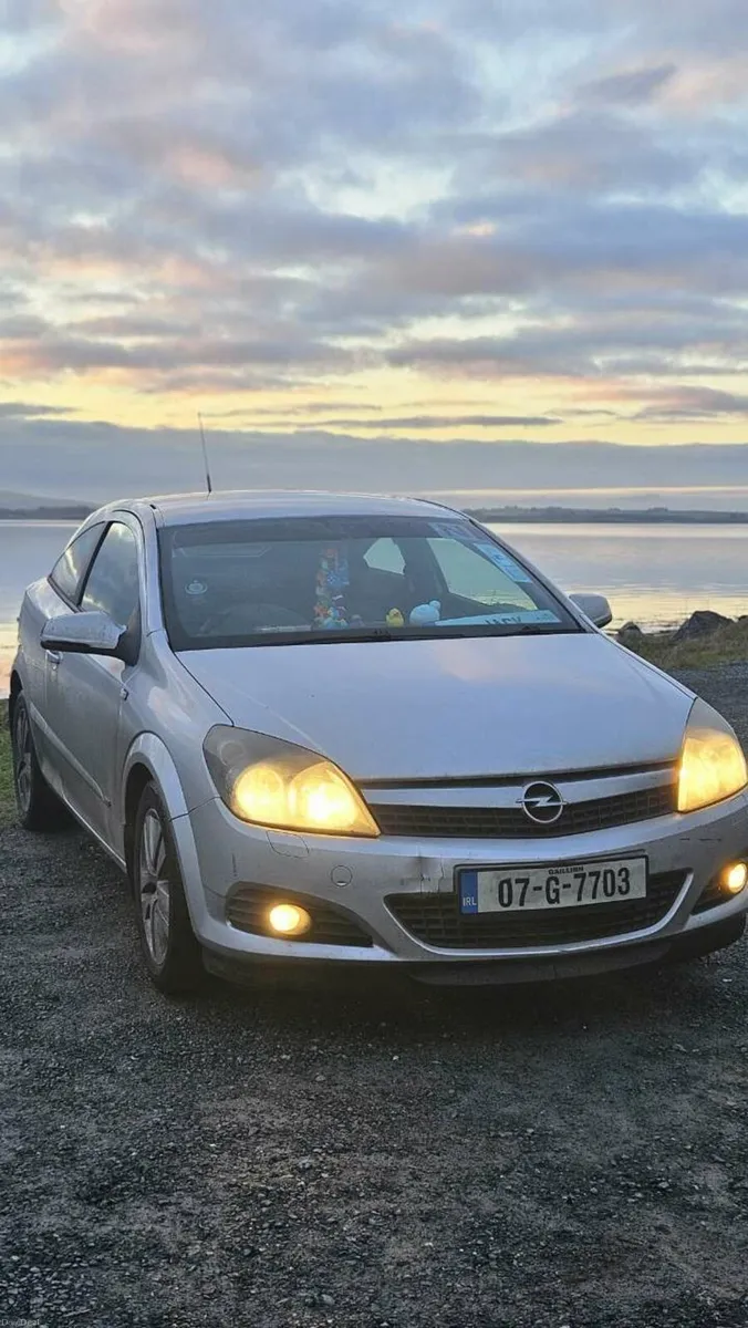 Opel Astra H - Image 3