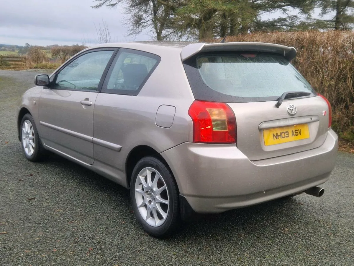 Toyota Corolla T-Sport - Image 4