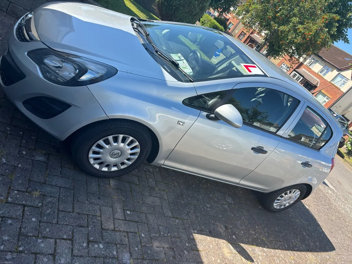 2014 Opel corsa - Image 2