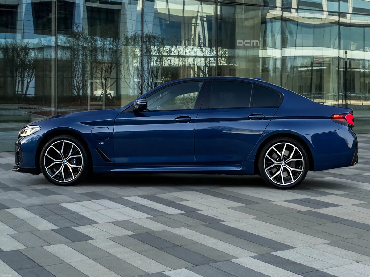 BMW 530e G30 LCI M Sport Edition Joy Plus - Image 4