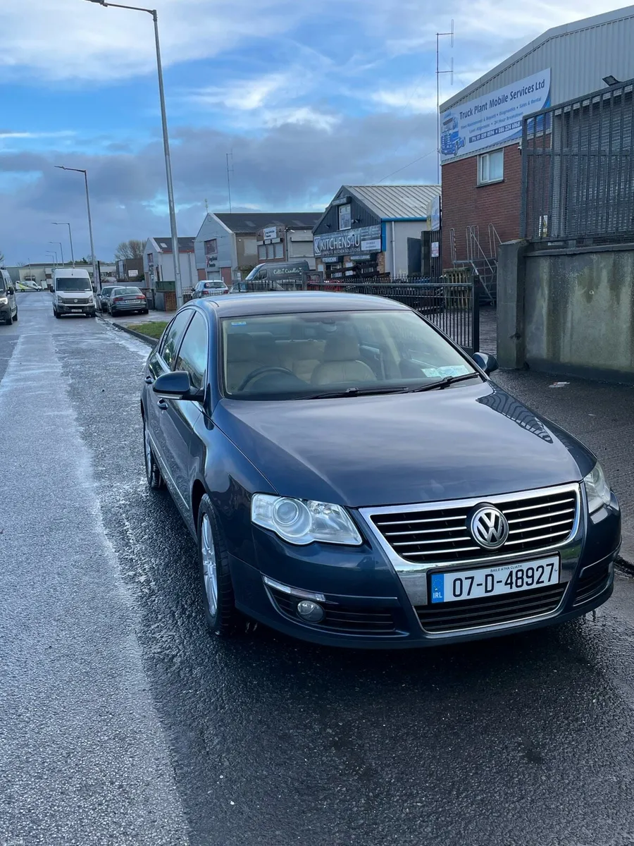 Volkswagen passat - Image 1