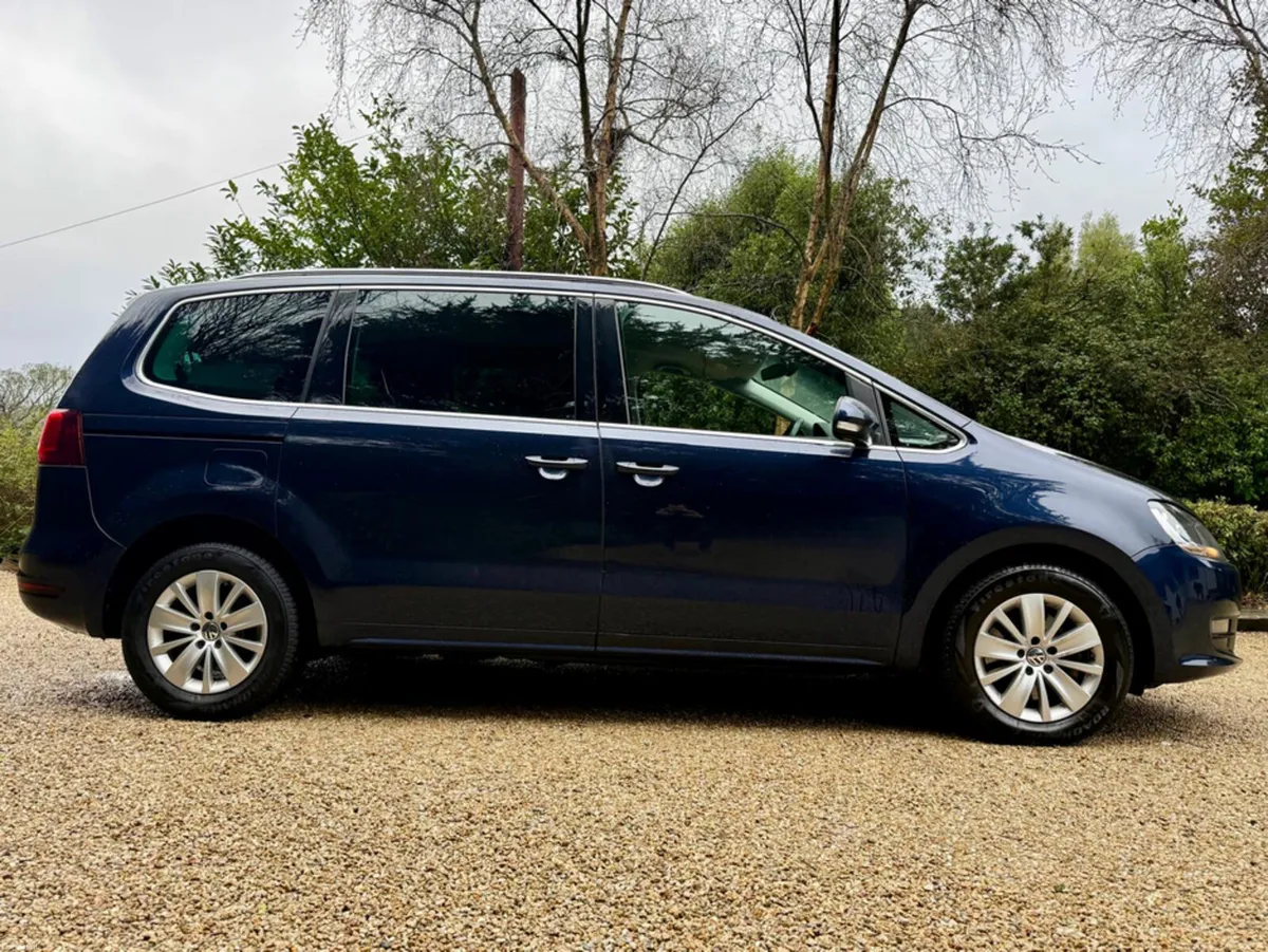 Volkswagen Sharan 2.0 TDI AUTOMATIC *Only 112000km - Image 3