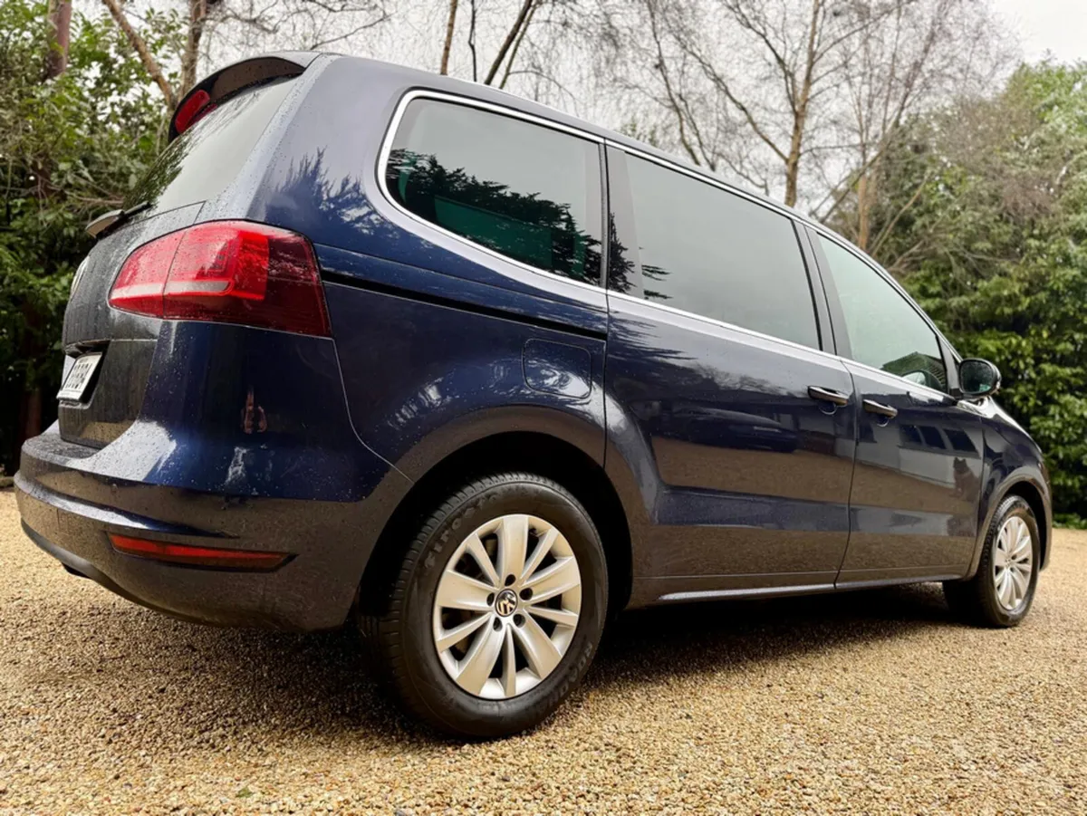 Volkswagen Sharan 2.0 TDI AUTOMATIC *Only 112000km - Image 5