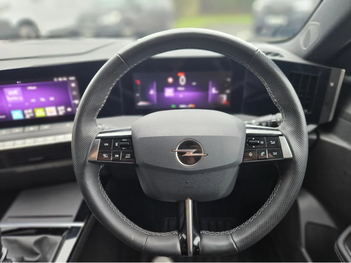 Opel Astra SRI-1.2 130PS - Image 4