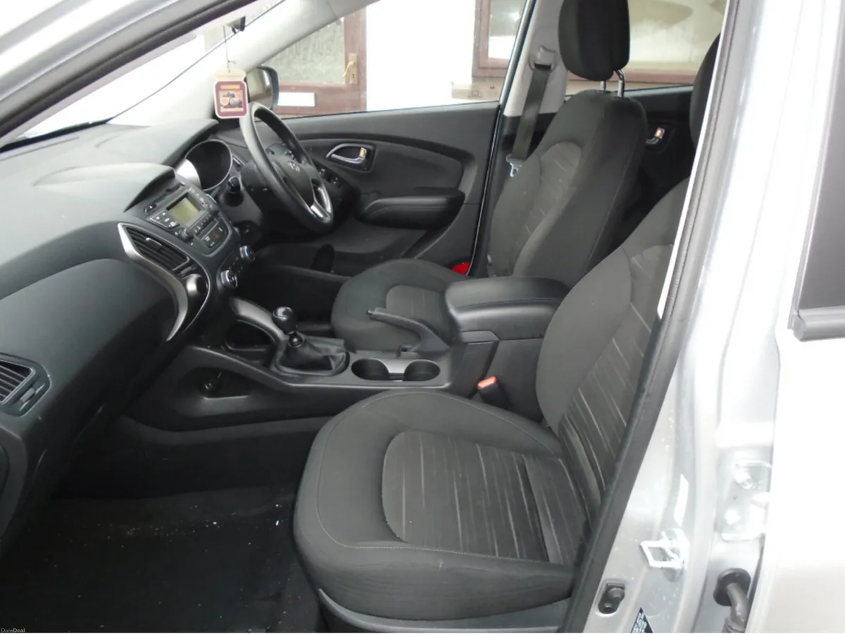 Hyundai ix35 1.7 CRDI S 5DR - Image 5