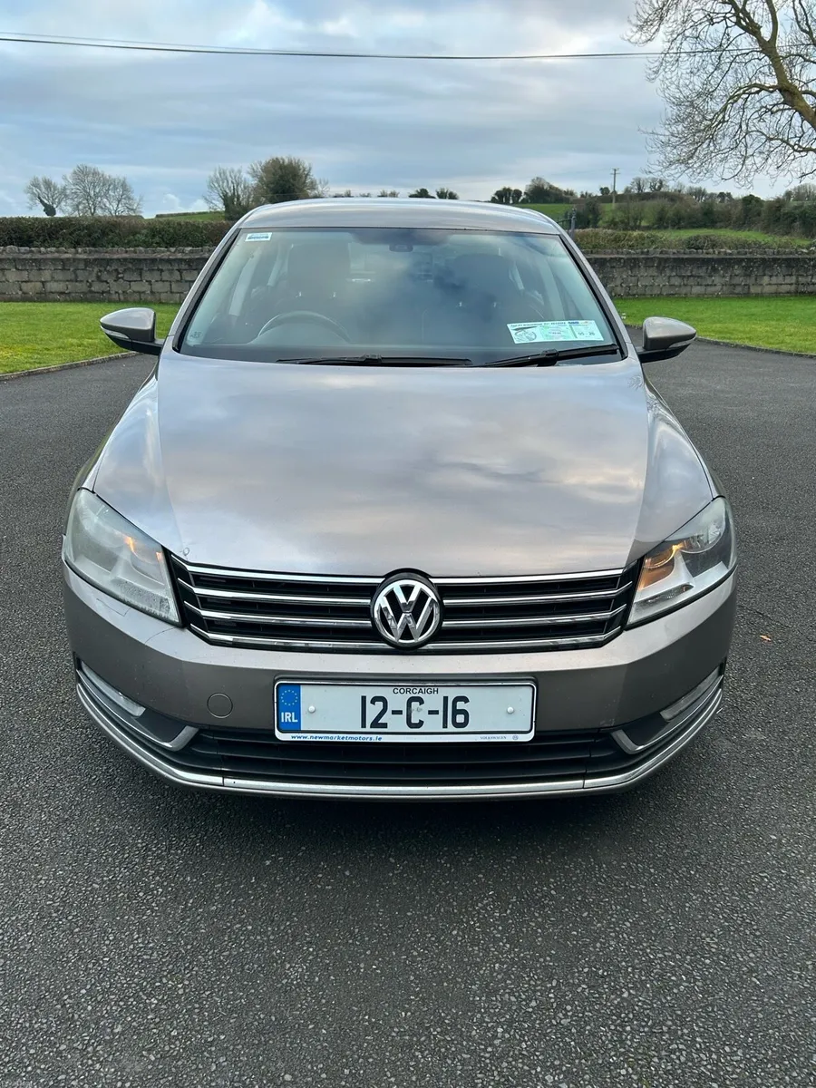 VOLKSWAGEN PASSAT!!MINT!! - Image 2