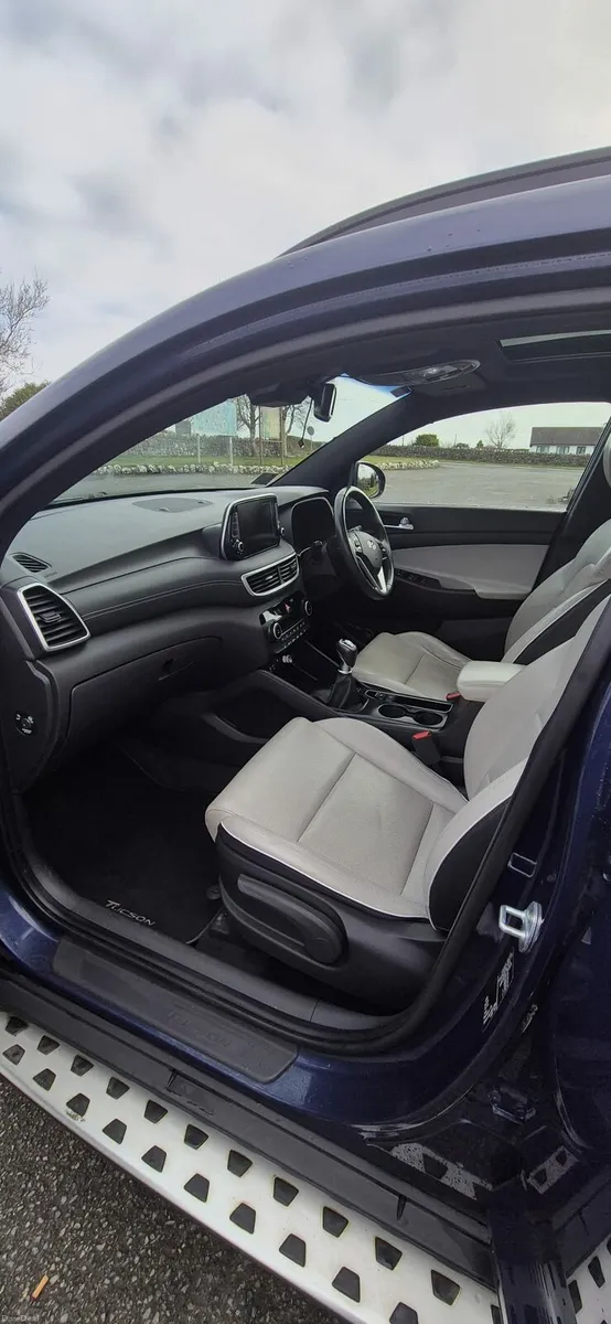 Hyundai Tucson - Image 2