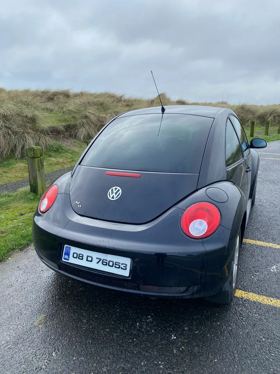 Volkswagen Beetle 2008 - Image 3