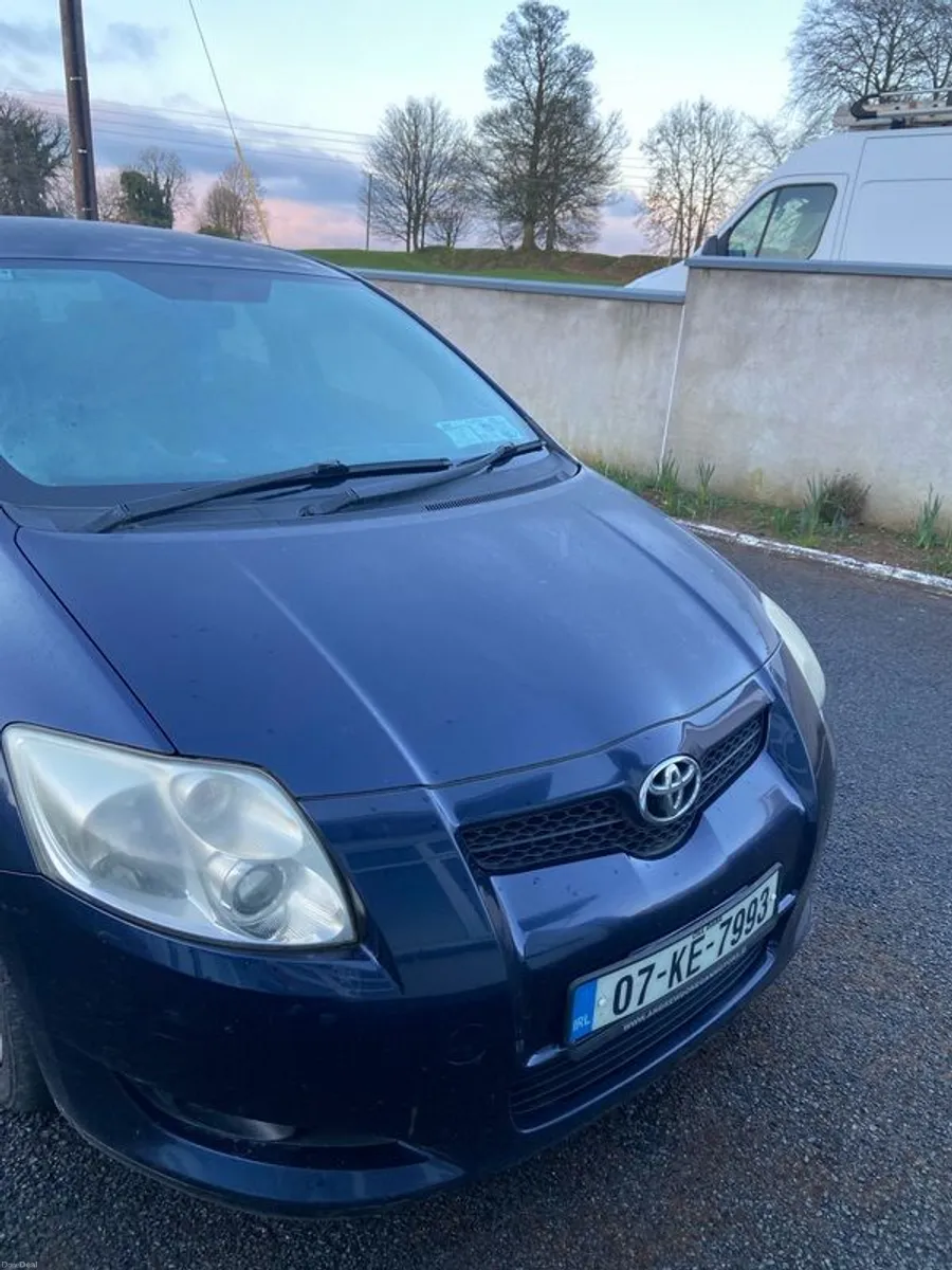 2007 Toyota Auris - Image 1
