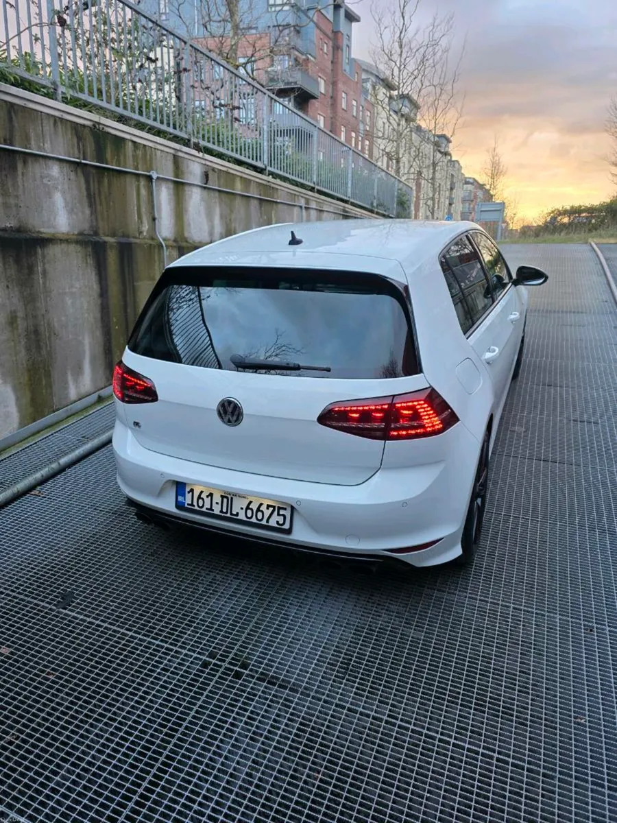 Vw golf r - Image 1
