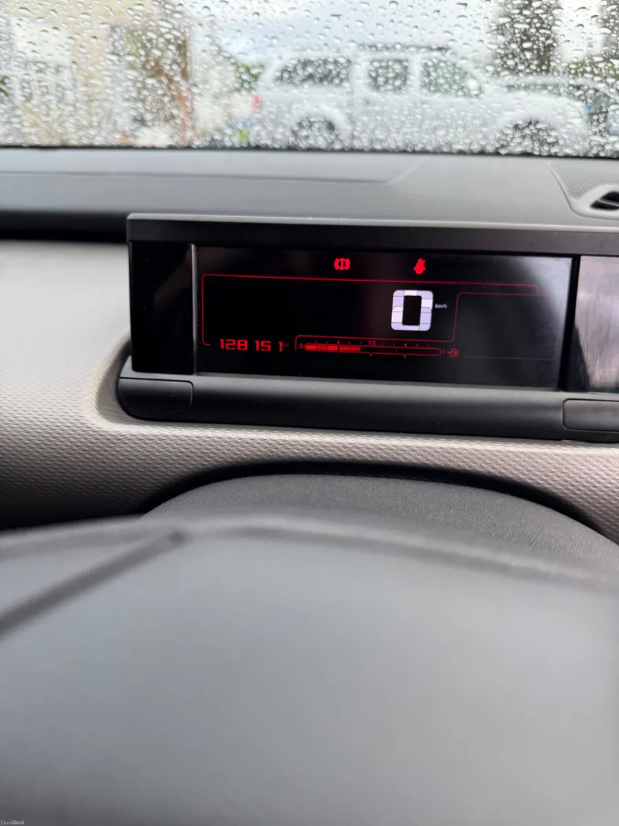 Citroen C4 2018 - Image 2