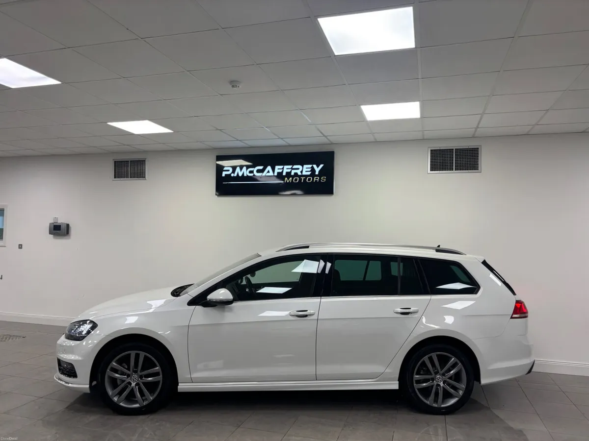 2015 VOLKSWAGEN GOLF 1.4 TSI R-LINE AUTO HIGH SPEC - Image 2