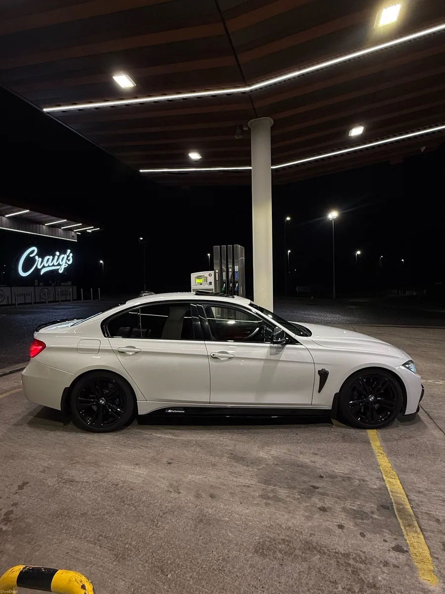 2016 bmw 330d xdrive msport auto - Image 4