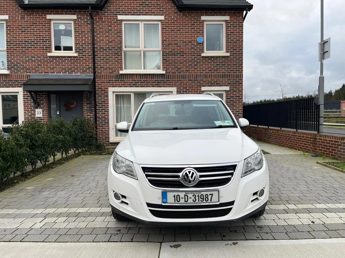 Volkswagen Tiguan 2010 - Image 3