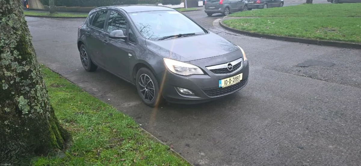 Opel Astra 1.6 automatic - Image 2