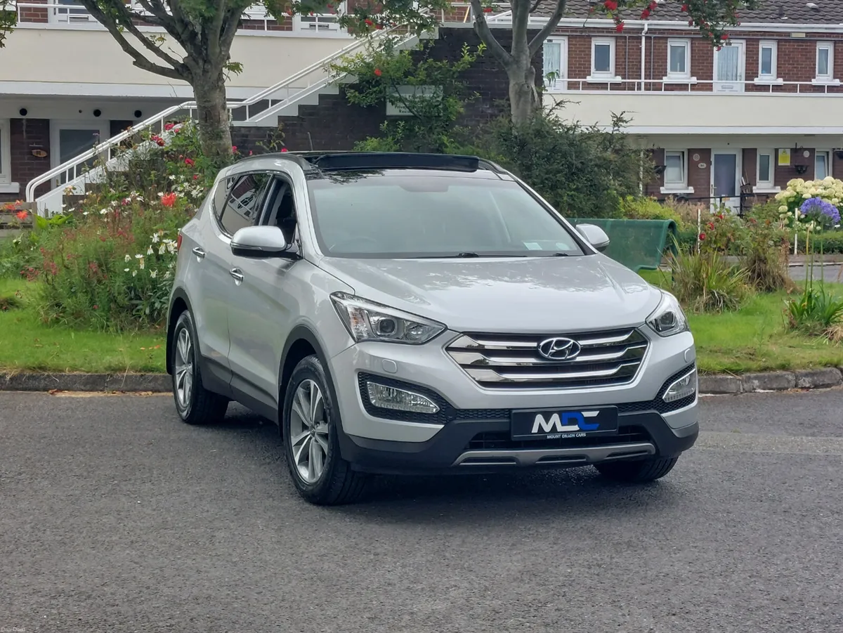 Hyundai Santa Fe Premium Auto *HUGE SPEC* 2016 - Image 2
