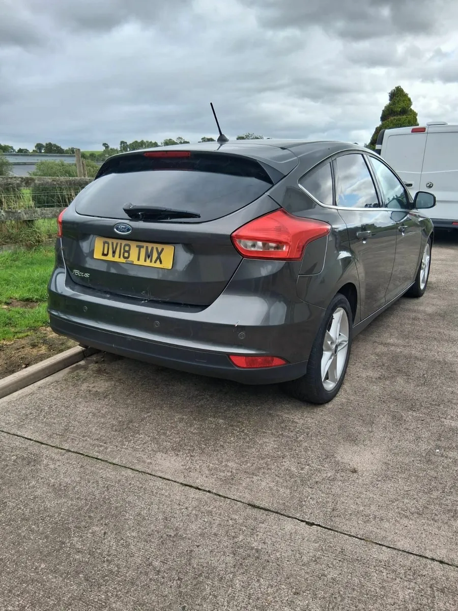Ford Focus 2018 - Image 2