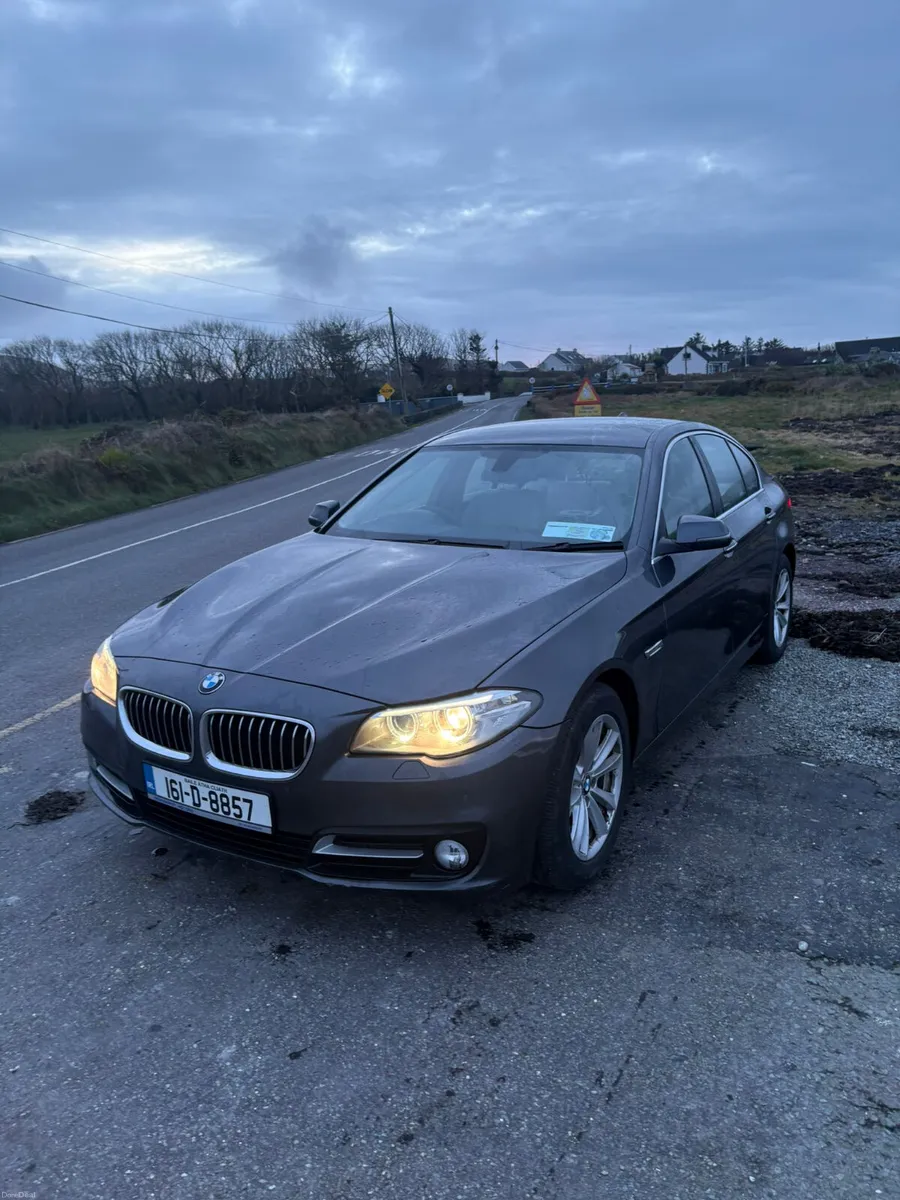 BMW 5-Series 2016 - Image 1
