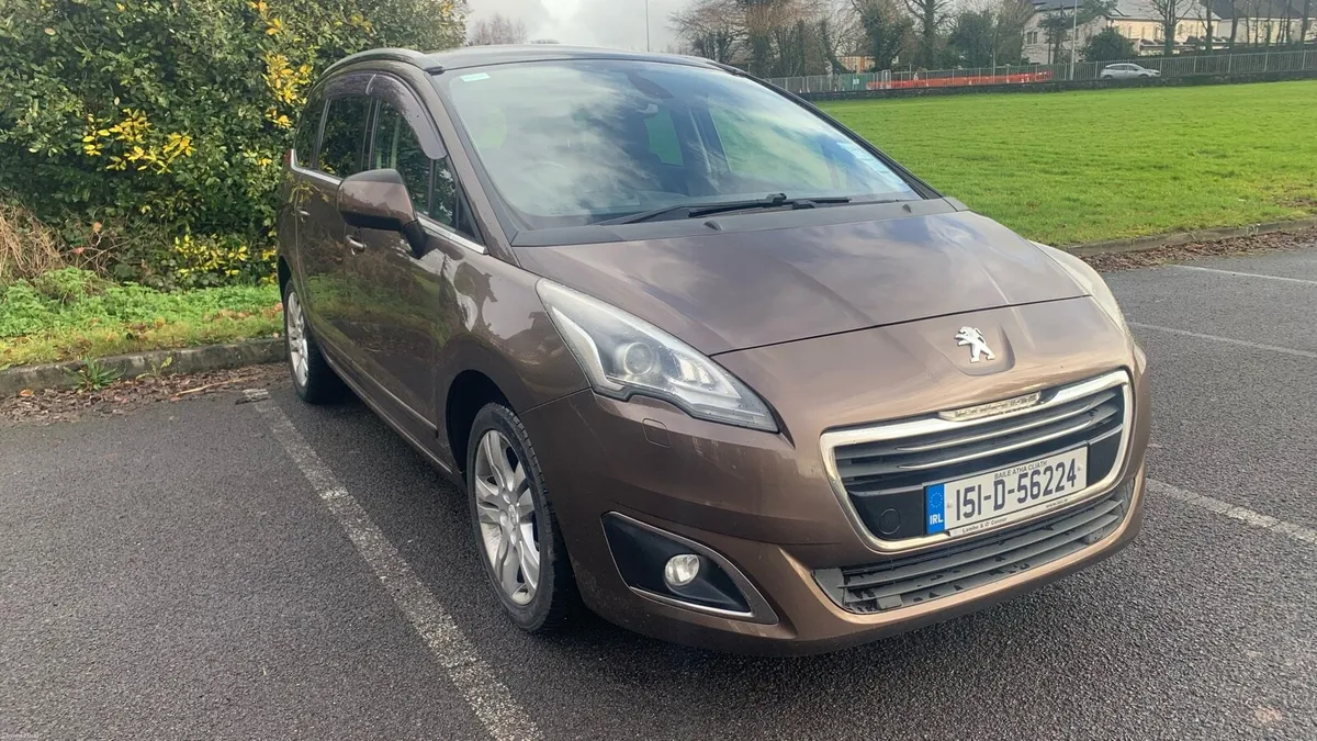 Peugeot 5008 2015 Automatic - Image 1