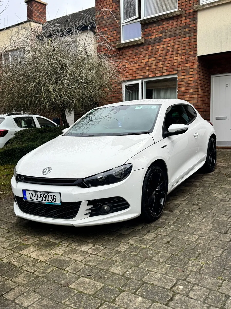 VW Scirocco R-Line 2.0 TDI – White - Image 1