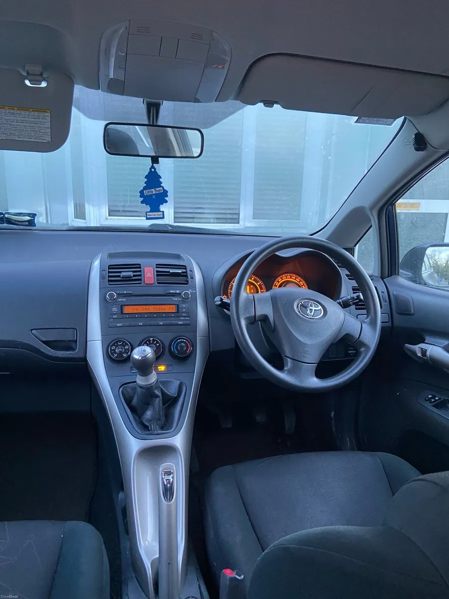 Toyota Auris - Image 3