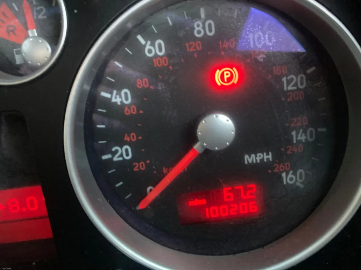 Audi TT 2001 - Image 4