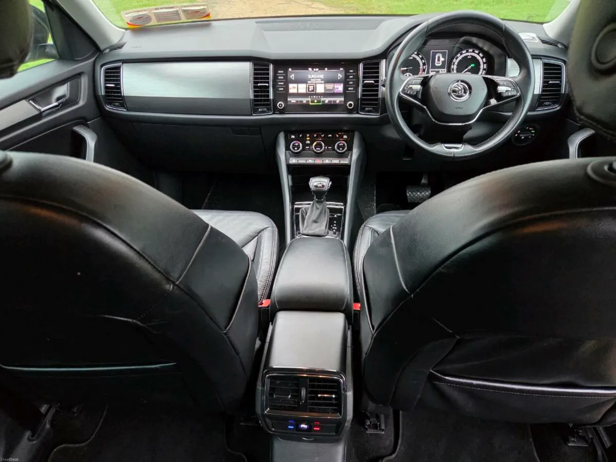 211 SKODA KODIAQ AMBITION 7 SEATS - Image 3